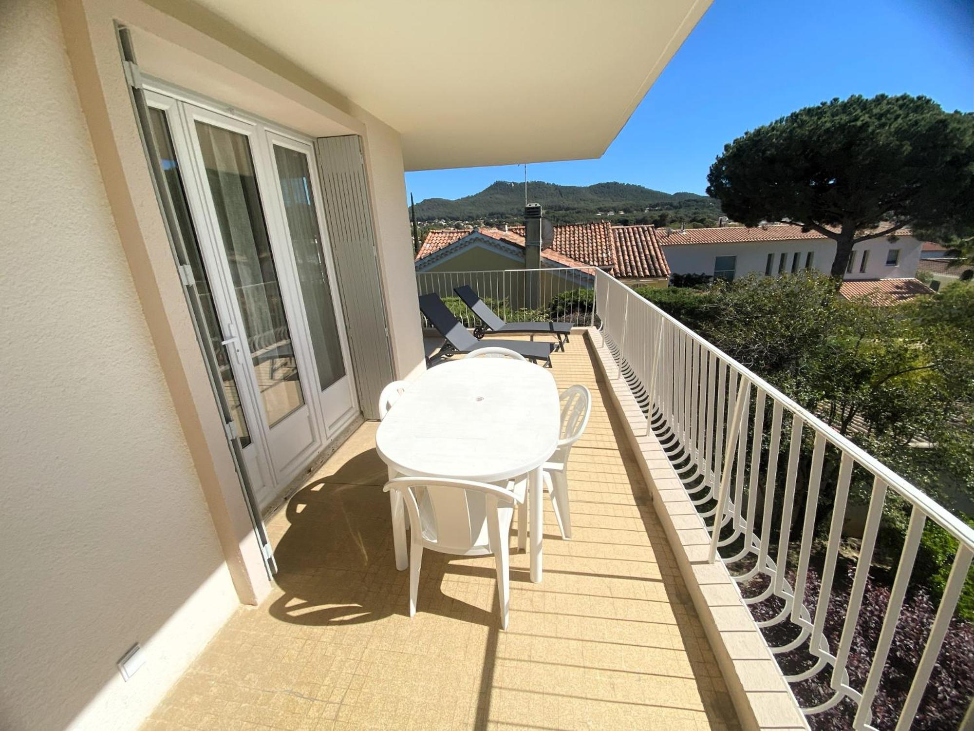 T5 Renove A 4 Min De La Plage Saint-Cyr-sur-Mer Bagian luar foto